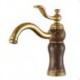 Centerset Single Handle One Hole in Chrome Bathroom Sink Tap